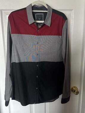 GUESS Men's Colorblock Long Sleeve Button Down Shirt in Red, Grey, and Black